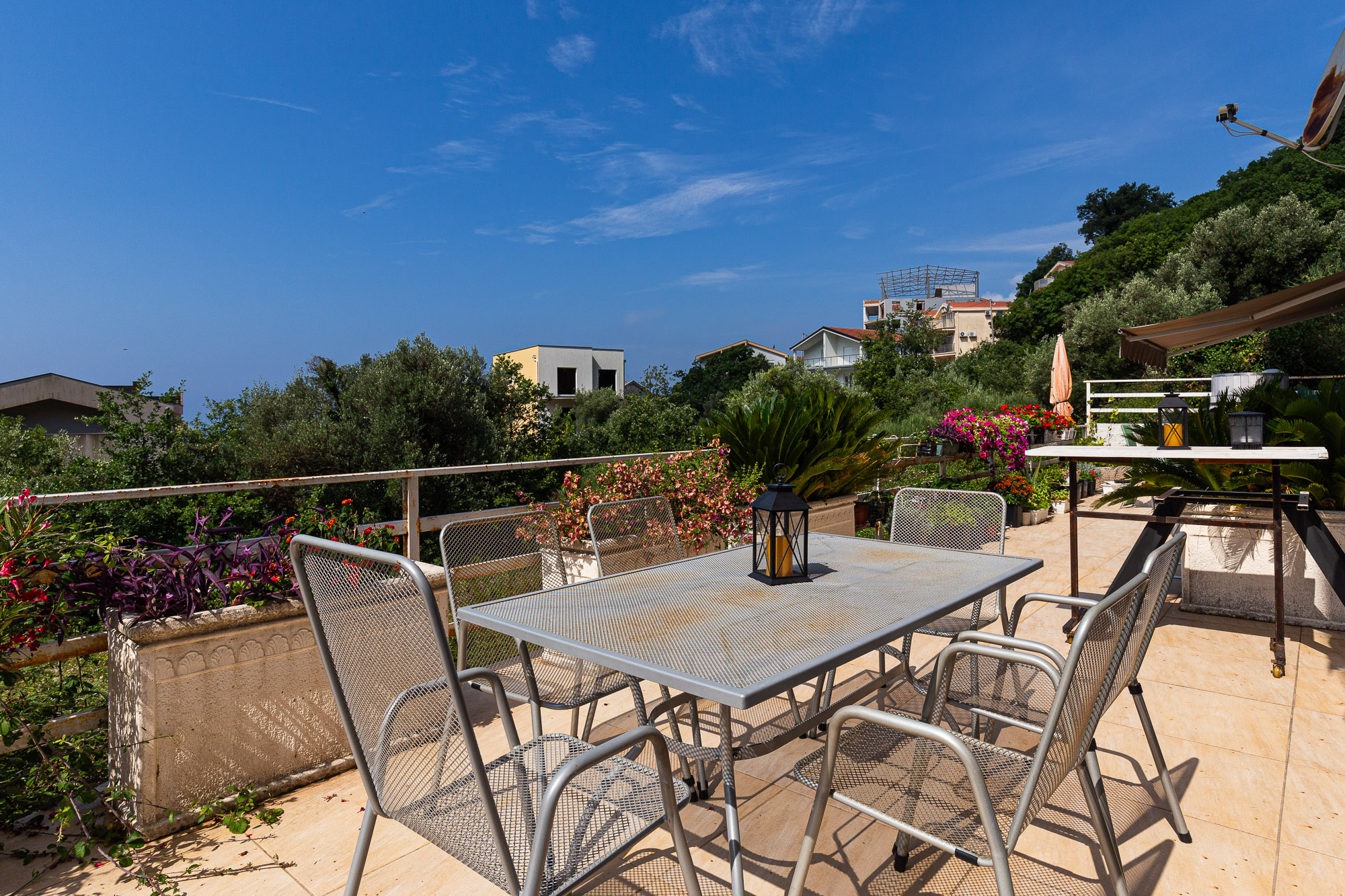 Image of Apartment - 2 Bedrooms - 1 Bathrooms for Sale in Budva-Seoce-Montenegro, Image 12